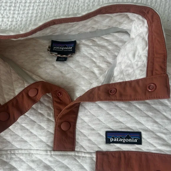 Patagonia Women's Organic Cotton Quilt Snap-T Pullover - Picture 3 of 4